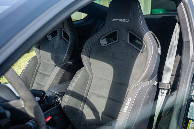 Used 2018 Ford Mustang Shelby GT350 w/ Electronics Package image 35