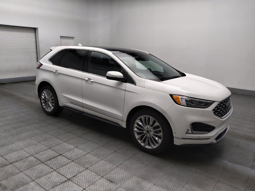 Used 2020 Ford Edge Titanium w/ Equipment Group 301A FWD image 11