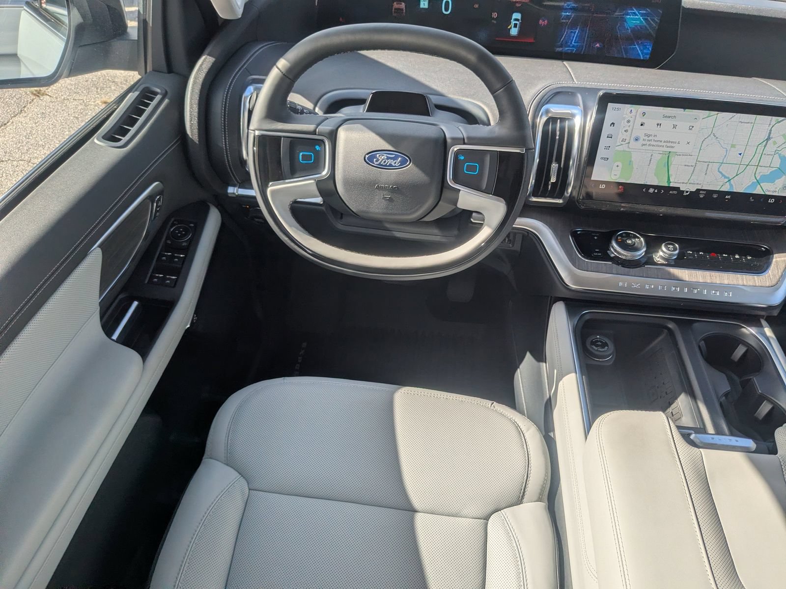 New 2025 Ford Expedition Max Platinum w/ Platinum Ultimate Package AWD/4WD image 18