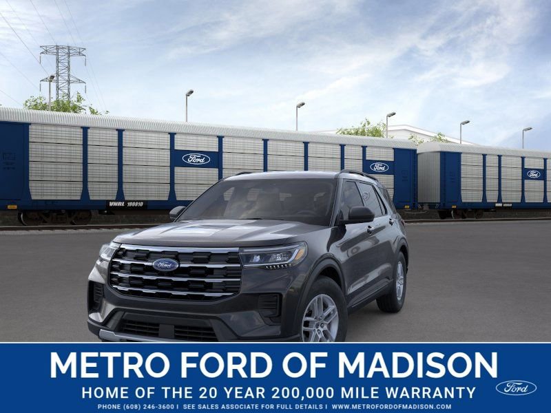 New 2026 Ford Explorer Active image 3