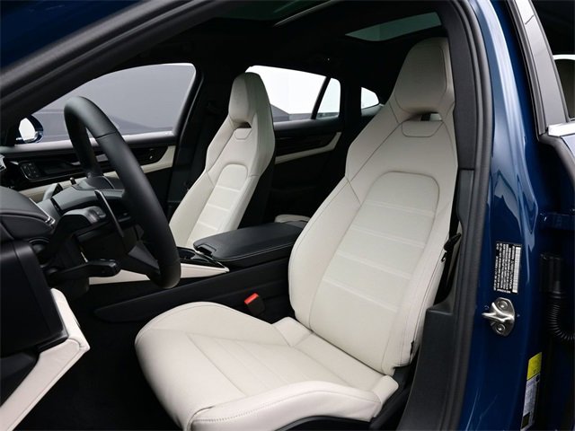 New 2026 Porsche Panamera image 5