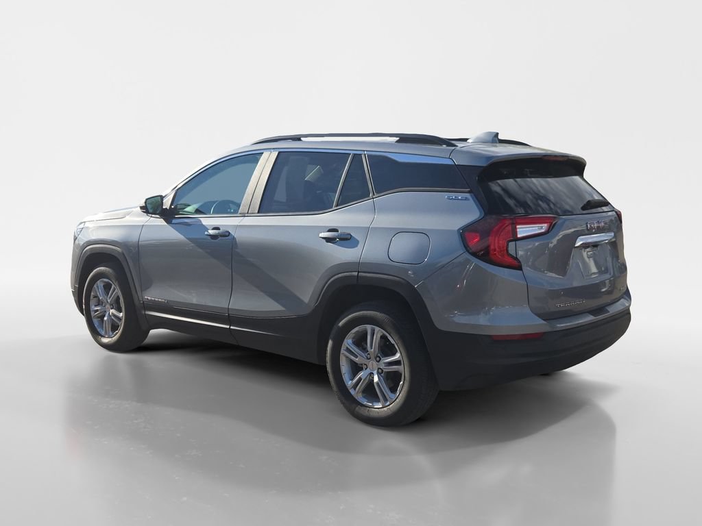 Used 2024 GMC Terrain SLE w/ Driver Convenience Package AWD/4WD video 3