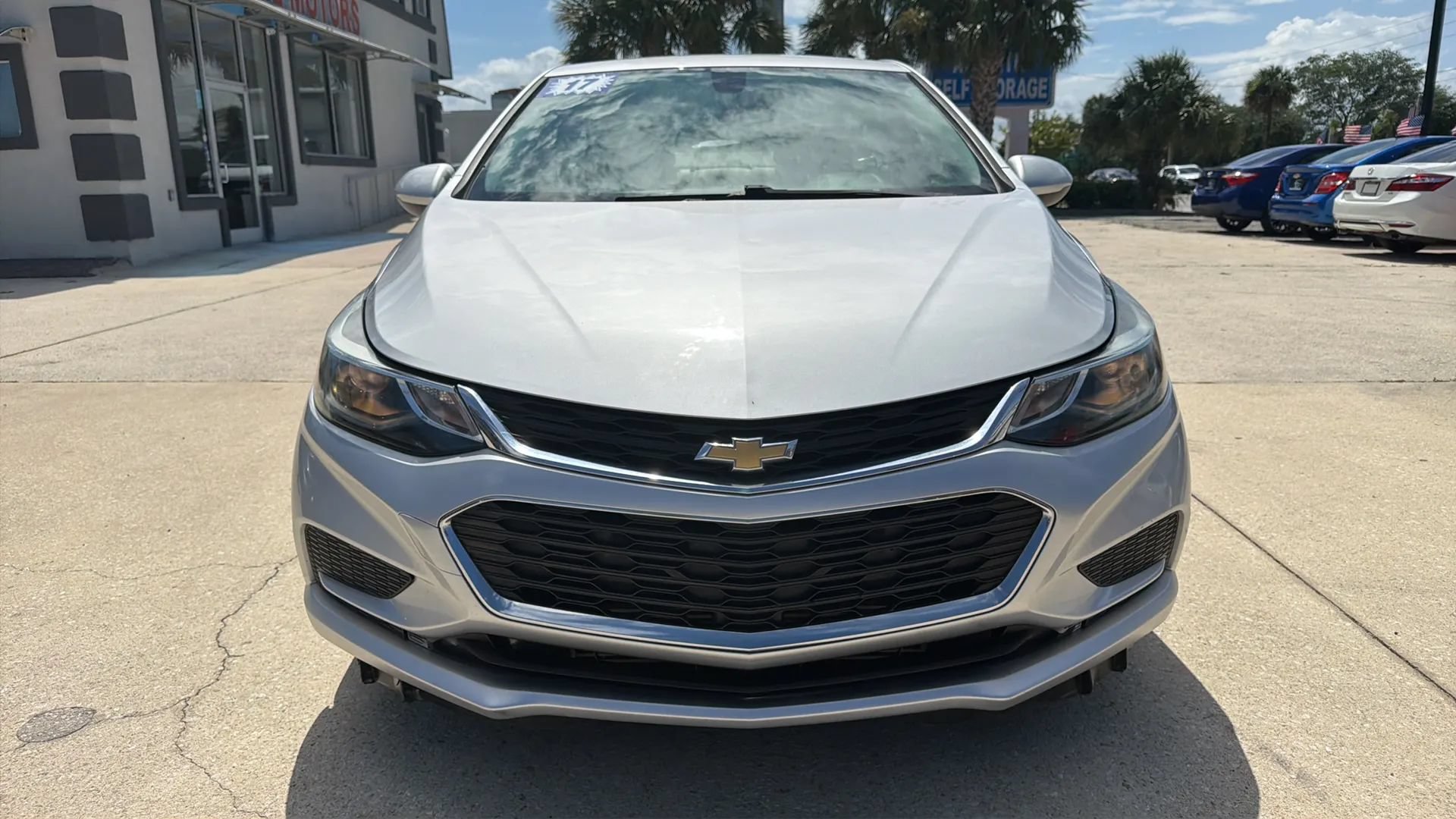 Used 2017 Chevrolet Cruze LT FWD image 8