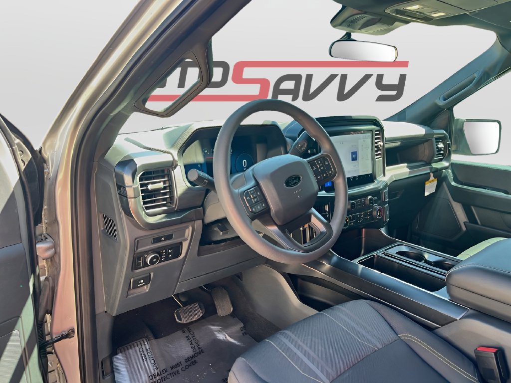 Used 2025 Ford F150 STX w/ STX Black Appearance Package AWD/4WD image 9