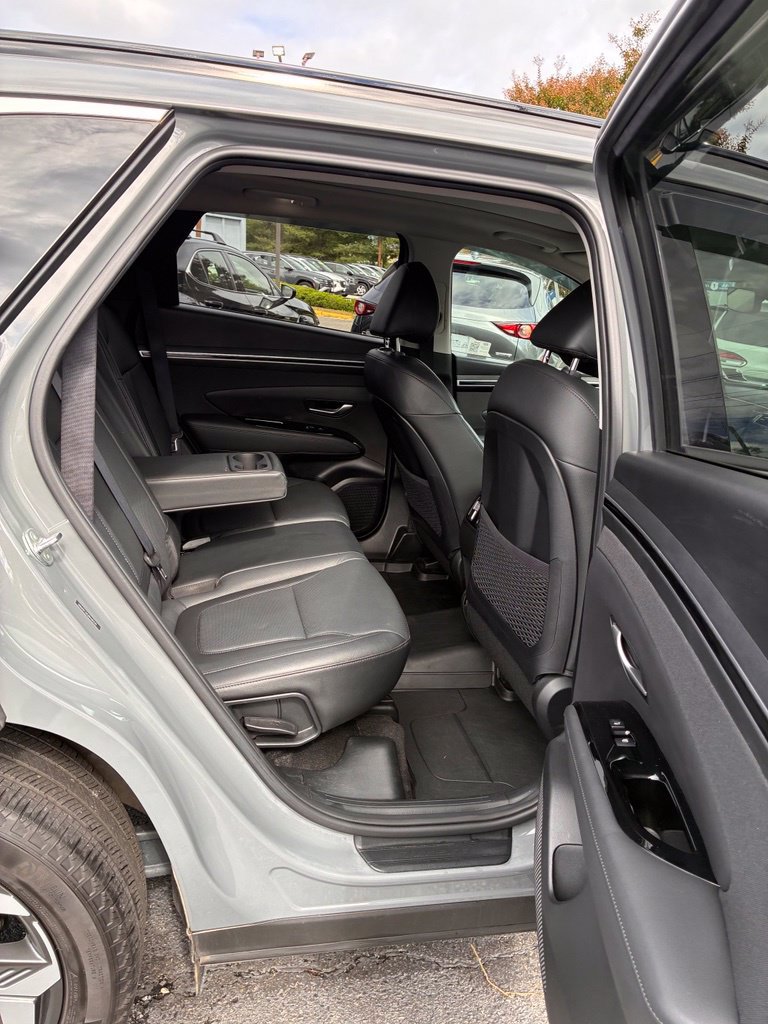 Used 2024 Hyundai Tucson Limited AWD/4WD image 25