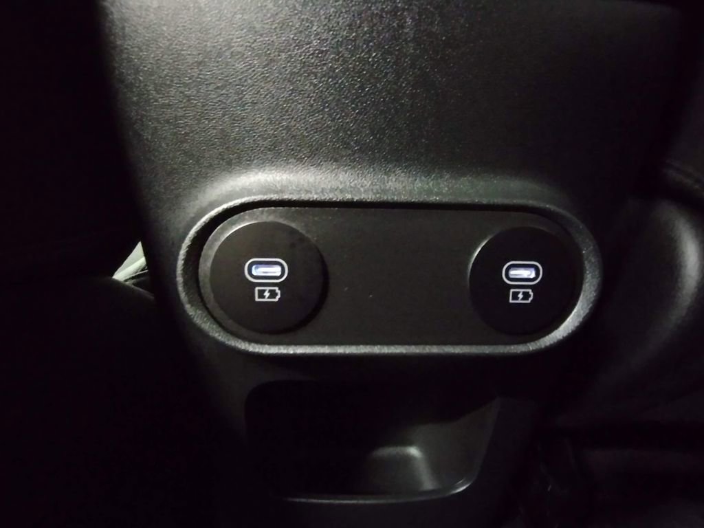 Used 2025 Hyundai Ioniq 5 SE image 38