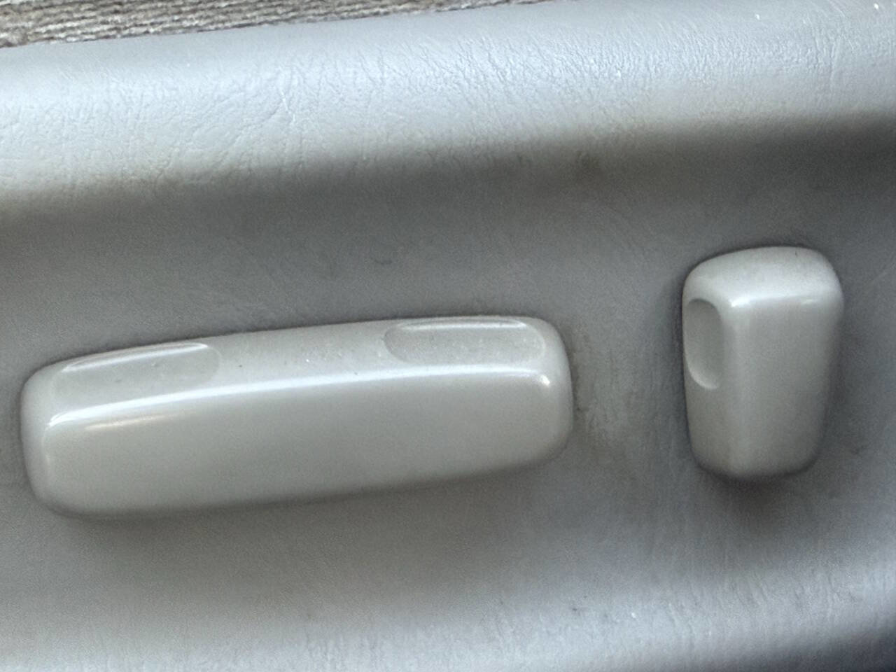 Used 2003 Toyota Camry LE image 25