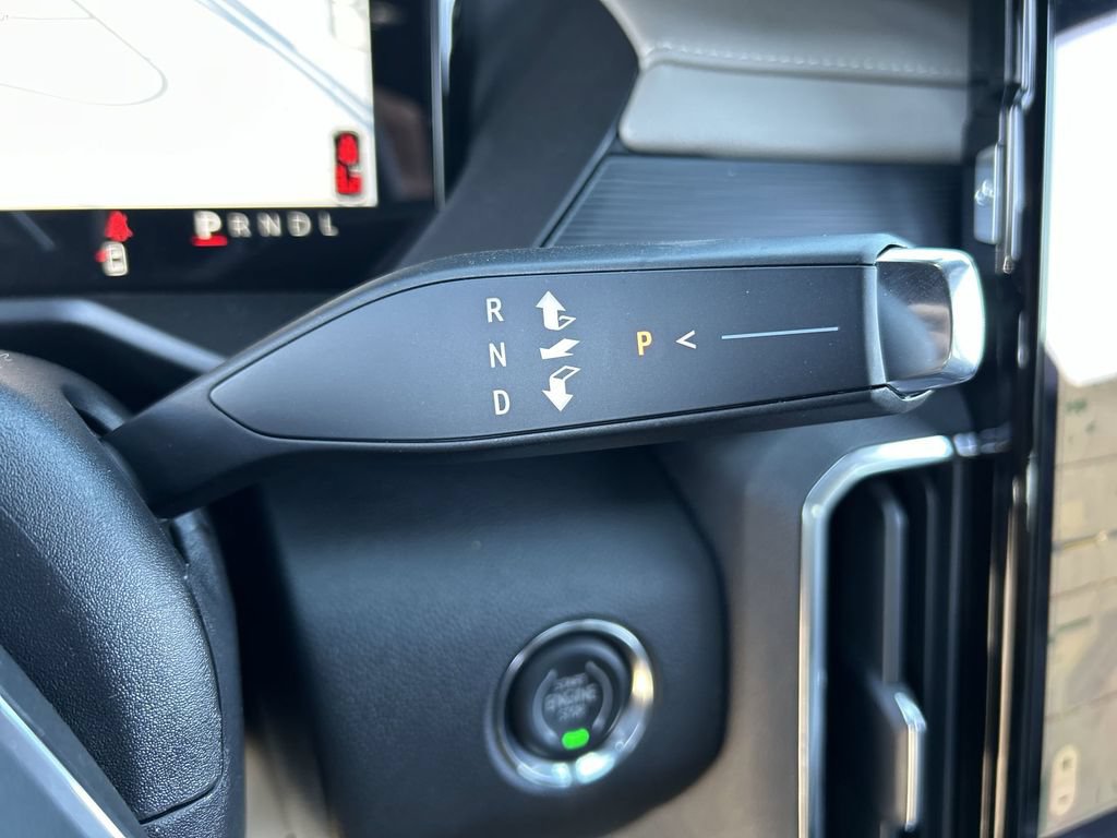New 2026 GMC Acadia Elevation AWD/4WD image 16