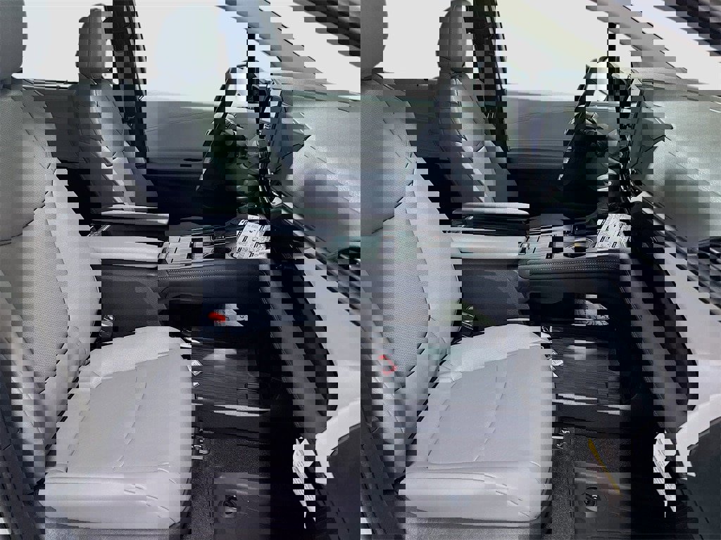 New 2025 Toyota Sienna XLE image 29