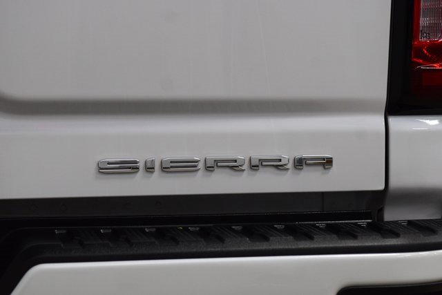 Used 2023 GMC Sierra 3500 Denali w/ Denali Ultimate Package image 24
