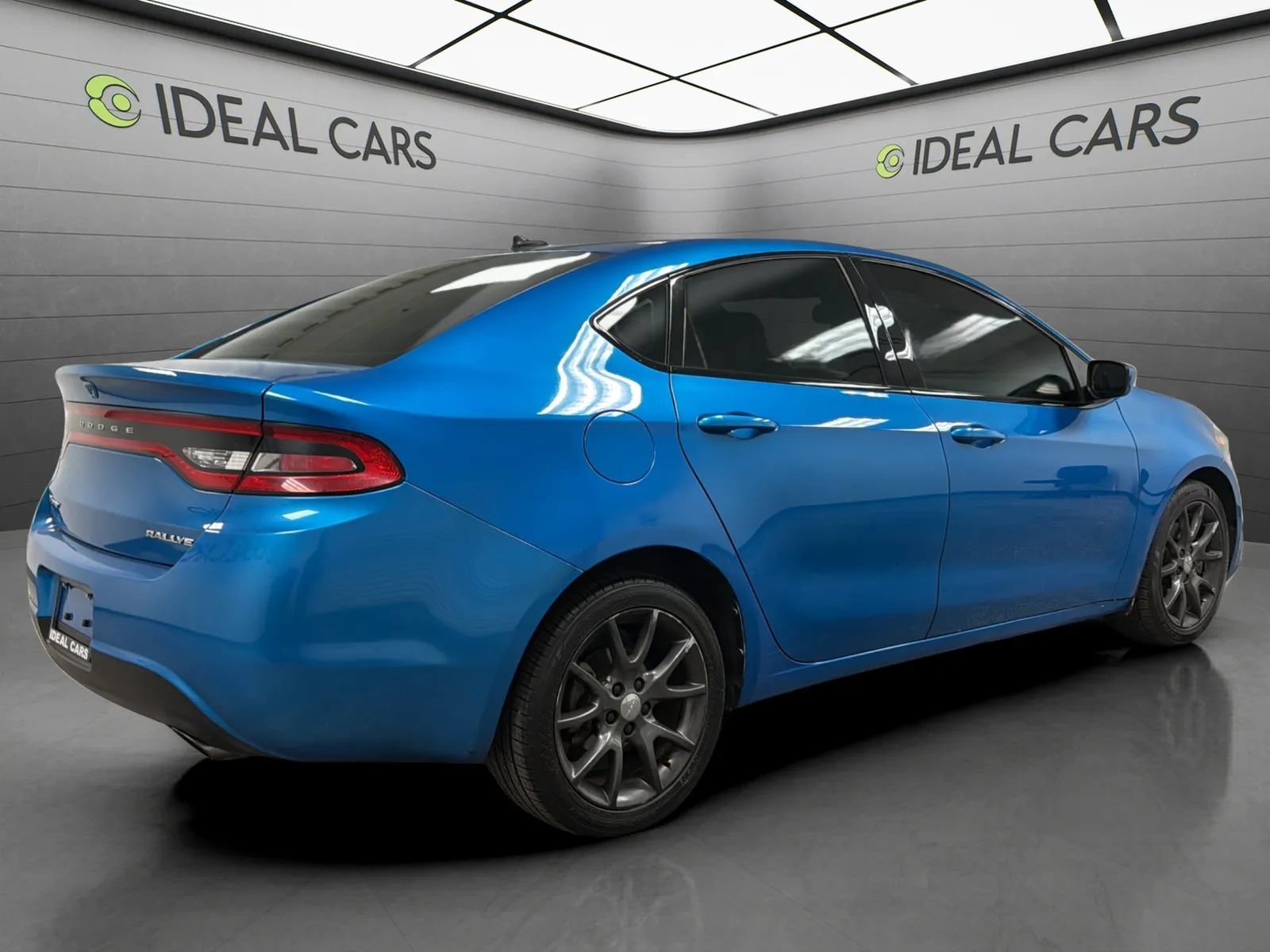 Used 2015 Dodge Dart SXT FWD image 5