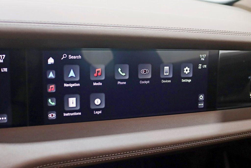 Used 2022 Porsche Taycan 4S image 25