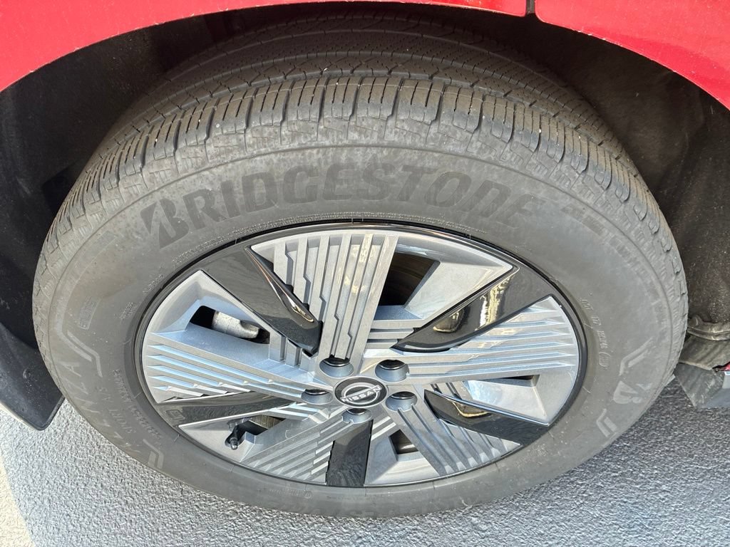 Certified 2025 Nissan Murano SL w/ Cargo Package AWD/4WD image 10