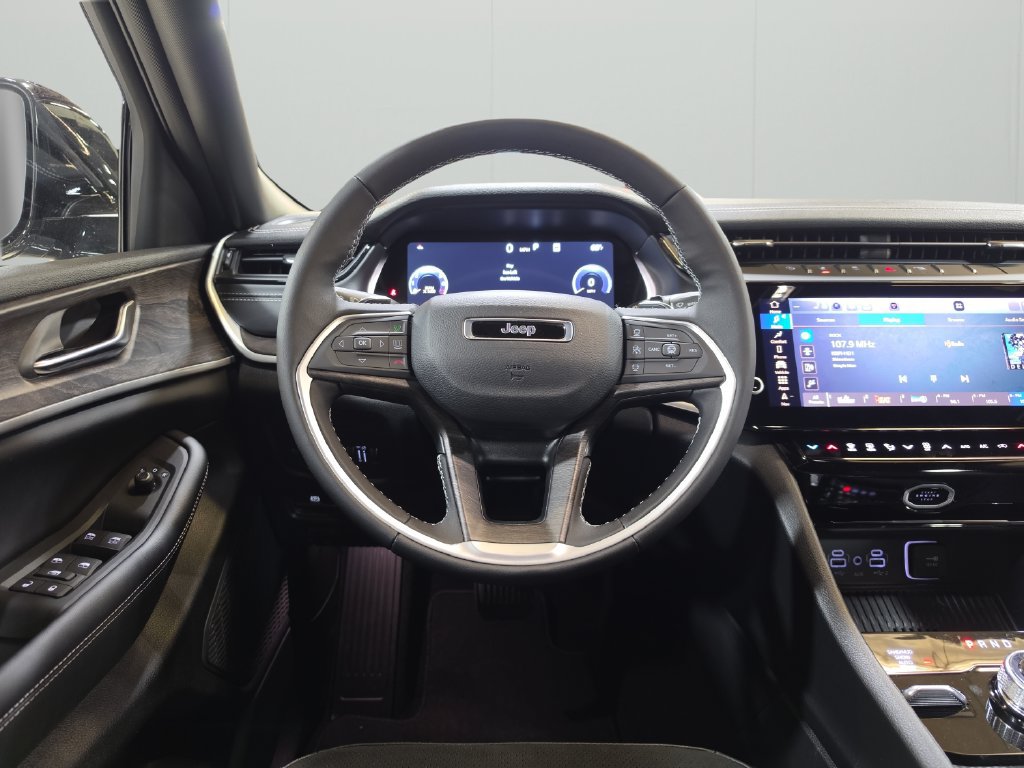New 2027 Jeep Grand Cherokee 4WD image 18