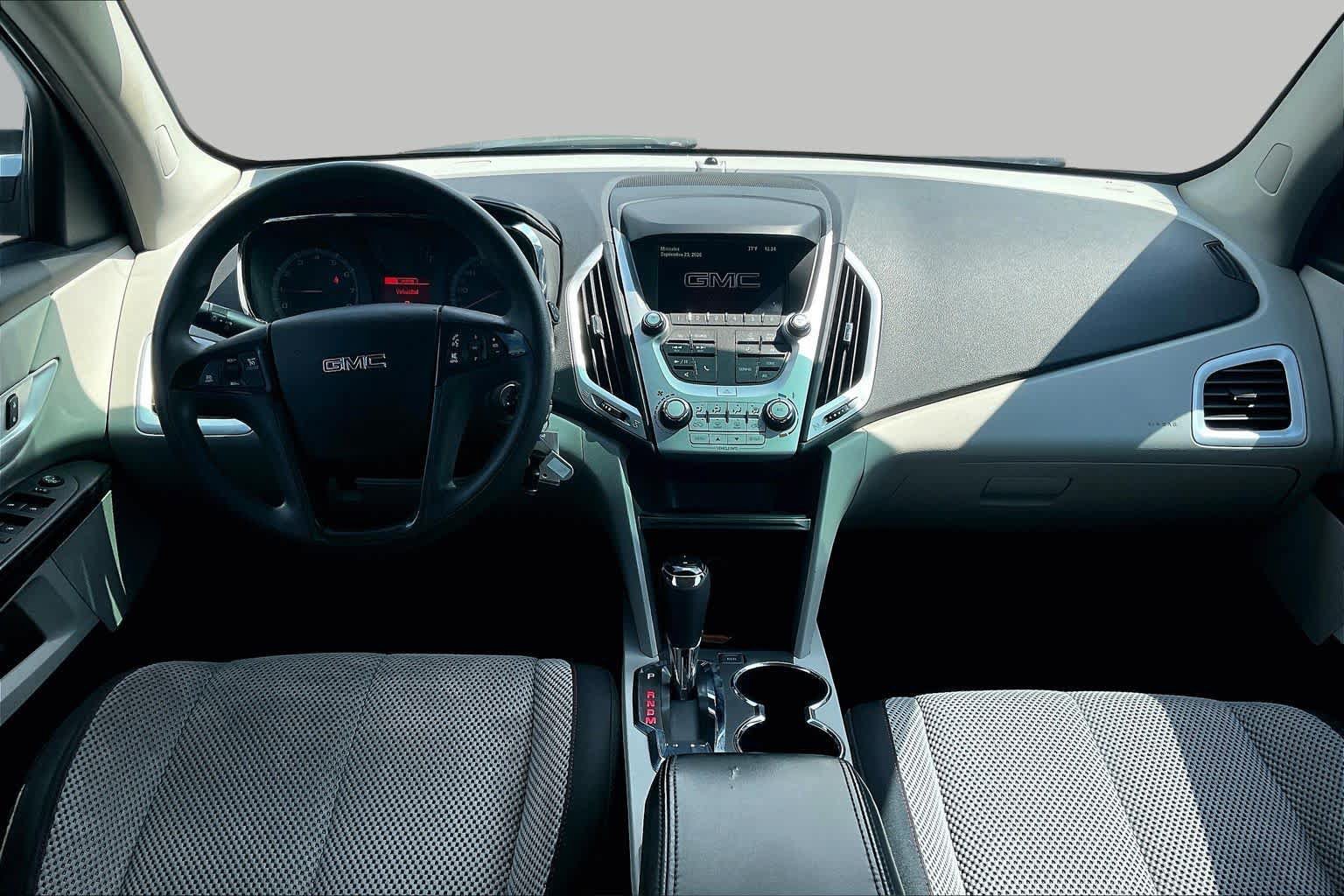 Used 2017 GMC Terrain SLE FWD image 15
