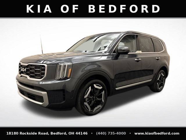 Certified 2023 Kia Telluride S w/ S Sunroof Package