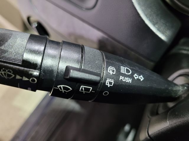 Used 2017 Dodge Grand Caravan SE image 37