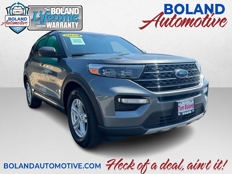 Used 2024 Ford Explorer XLT w/ Equipment Group 202A AWD/4WD image 1
