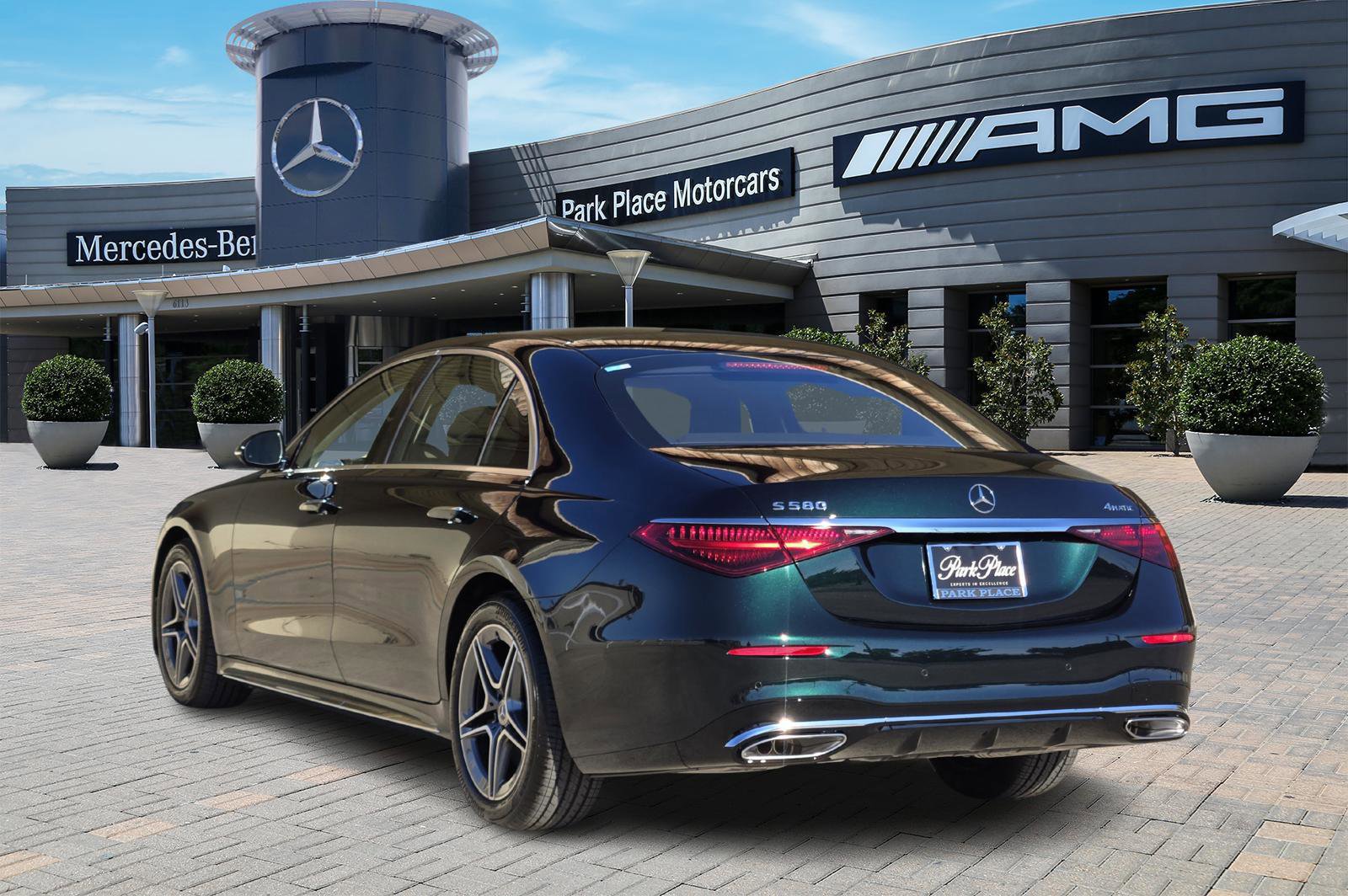 New 2026 Mercedes-Benz S 580 4MATIC Sedan image 4