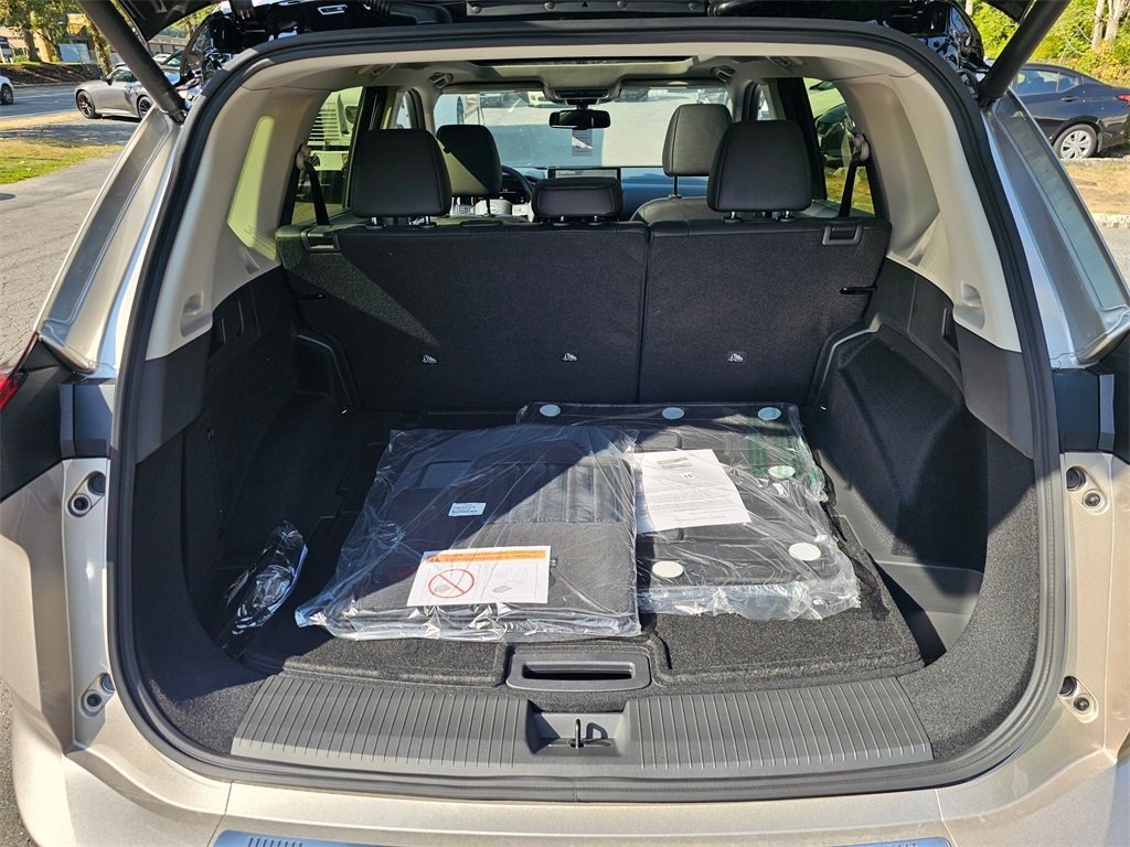 New 2026 Nissan Rogue Platinum image 23