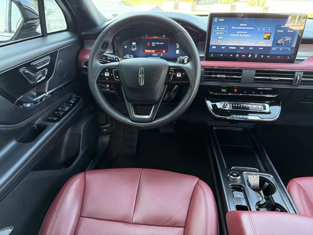 Certified 2024 Lincoln Corsair Reserve AWD/4WD image 27