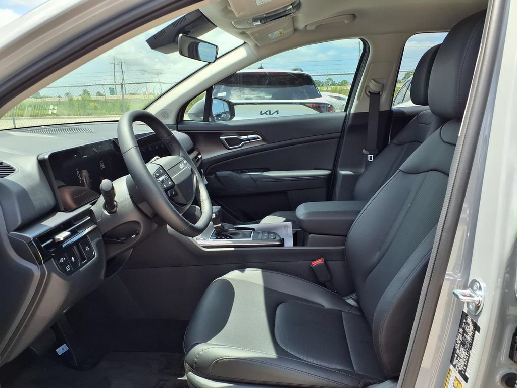 New 2026 Kia Sportage EX FWD image 12