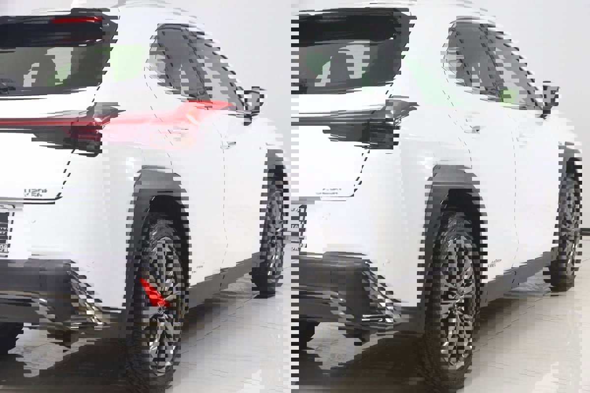 Used 2020 Lexus UX 250h F Sport w/ F Sport Luxury Package image 46