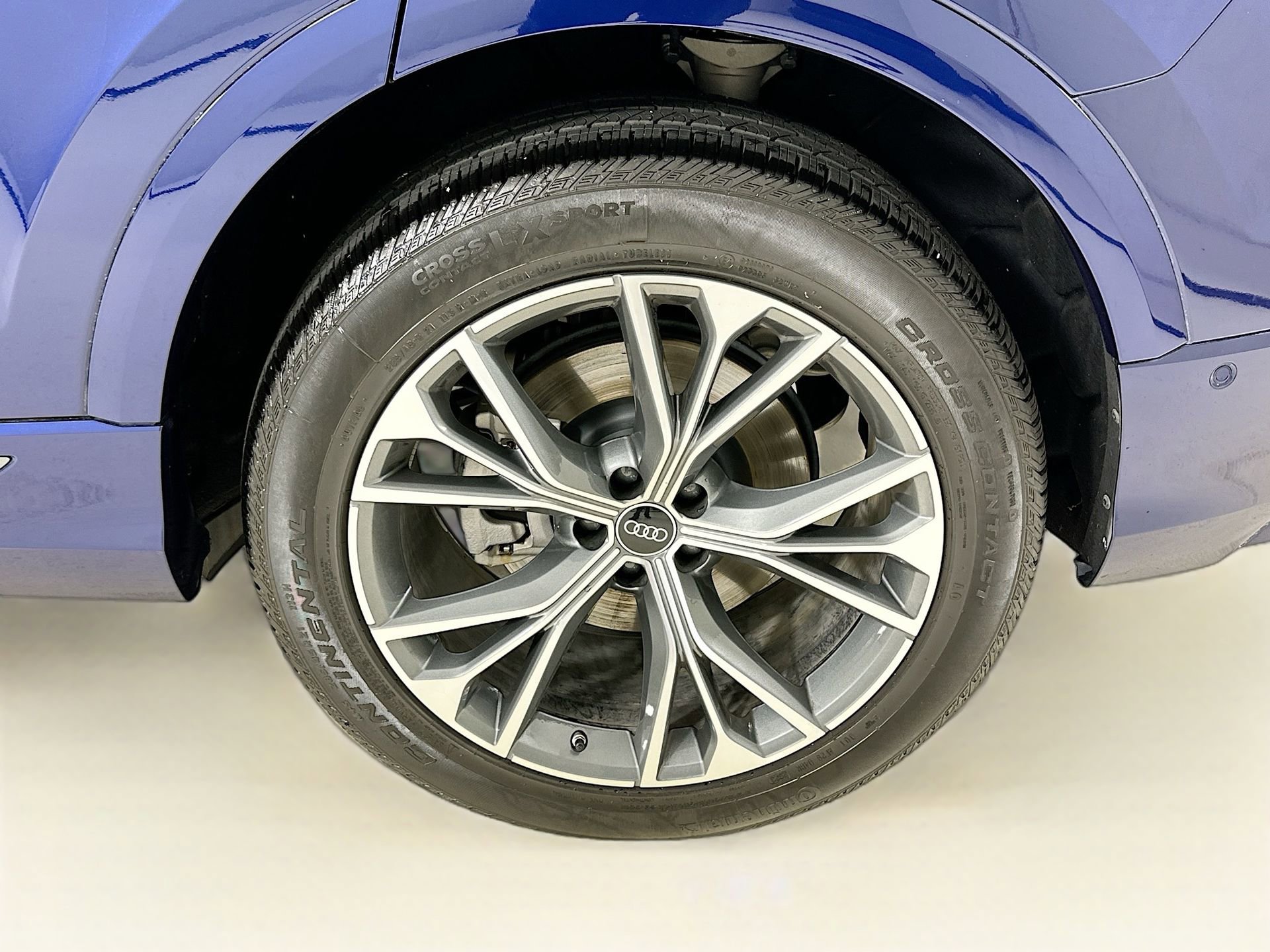 Used 2023 Audi Q8 Prestige w/ Prestige Package image 33