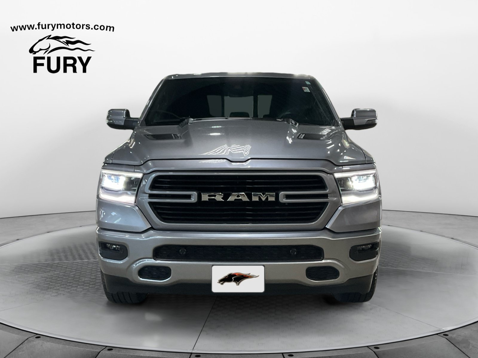 Used 2023 RAM 1500 Laramie AWD/4WD image 9