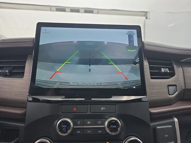 Used 2023 Ford Expedition Max Limited image 28