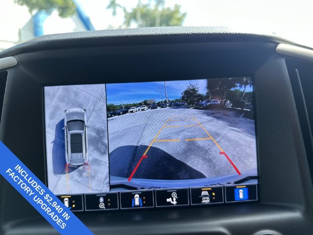 Used 2024 GMC Terrain Denali w/ Denali Premium Package AWD/4WD image 24