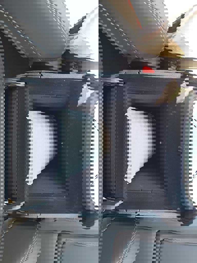 New 2026 Nissan Armada SL w/ Captain's Chari Seat Package image 29