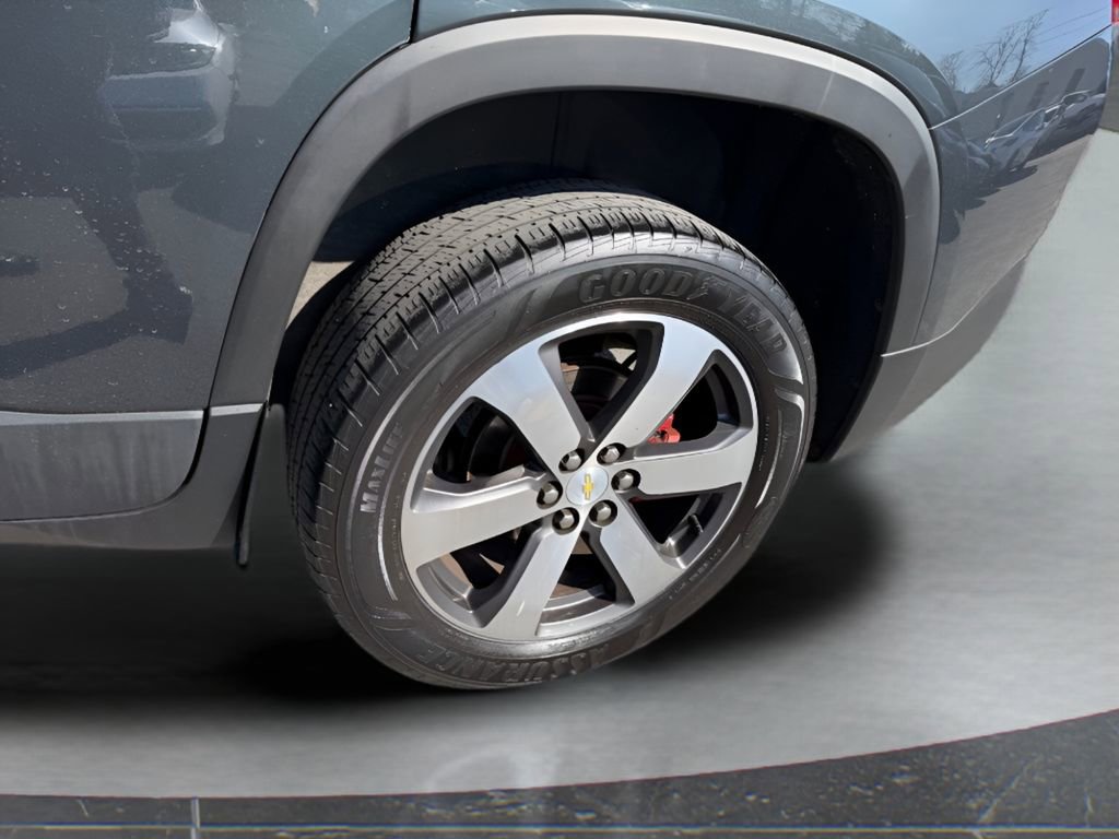 Used 2018 Chevrolet Traverse LT AWD/4WD image 14