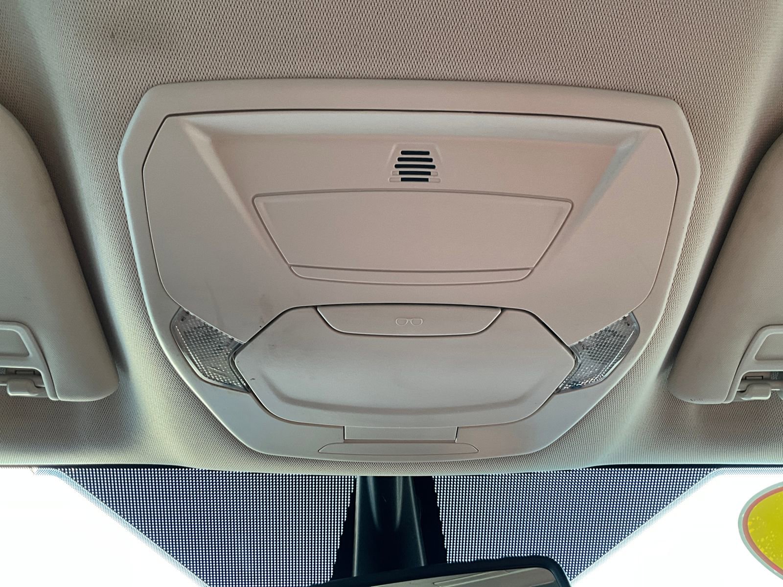 Used 2019 Ford Escape Titanium w/ U9j03 - Titanium Tow Package image 19