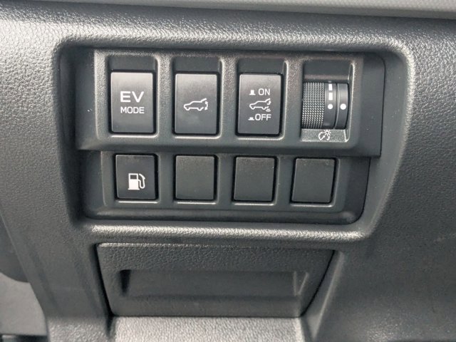 Used 2025 Subaru Forester Sport image 23