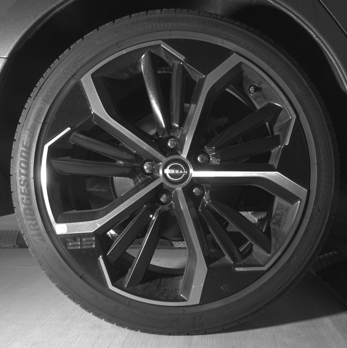 Used 2025 Nissan Altima 2.5 SR image 15