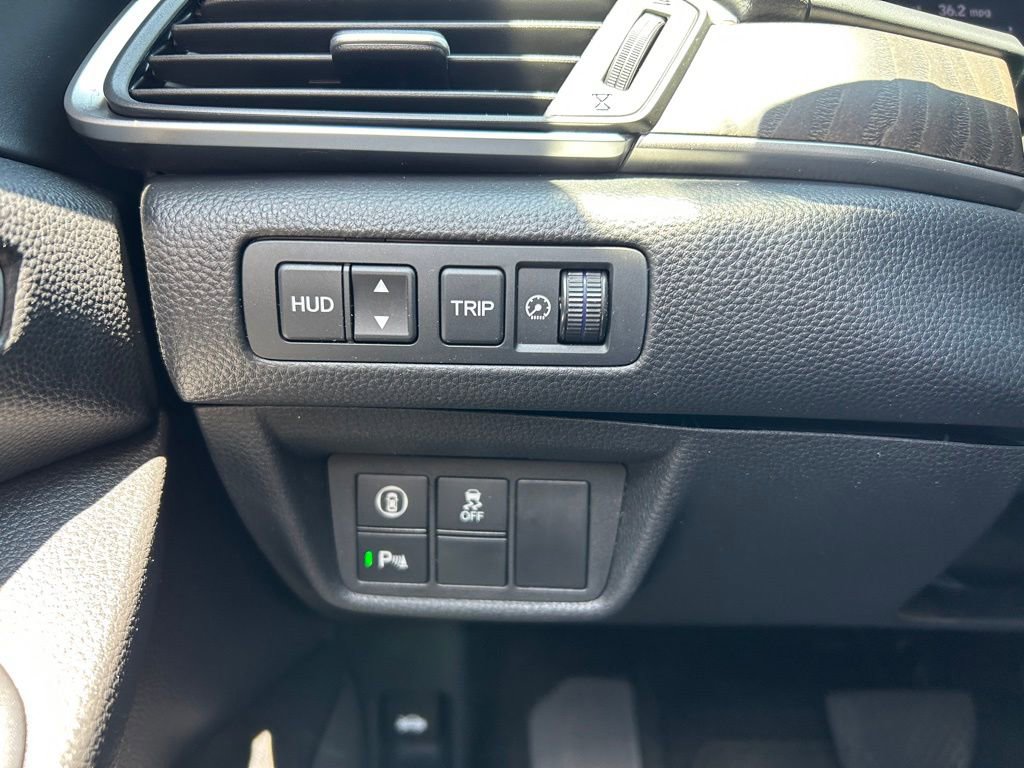 Used 2018 Honda Accord Touring image 51