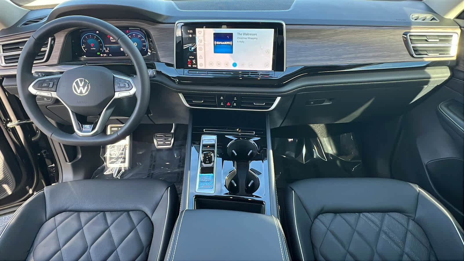 New 2026 Volkswagen Atlas SEL Premium R-Line image 26