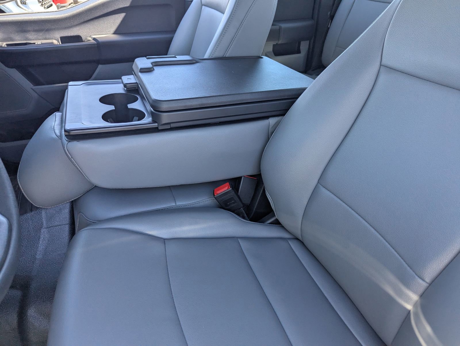 Certified 2024 Ford F250 XL w/ XL Chrome Package image 17