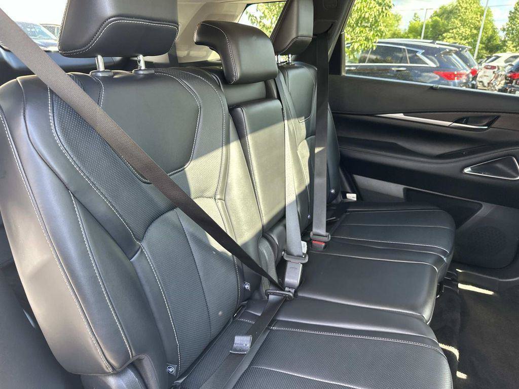 Used 2025 INFINITI QX60 Sensory w/ Vision Package AWD/4WD image 40
