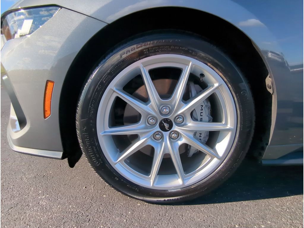 Used 2024 Ford Mustang GT Premium image 10