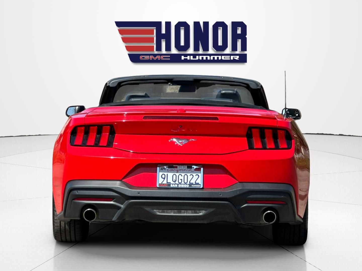 Used 2024 Ford Mustang Premium RWD image 5