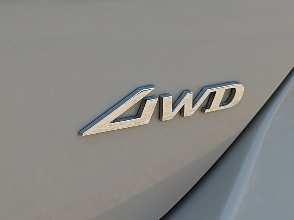 Used 2025 Genesis G70 2.5T AWD/4WD image 44