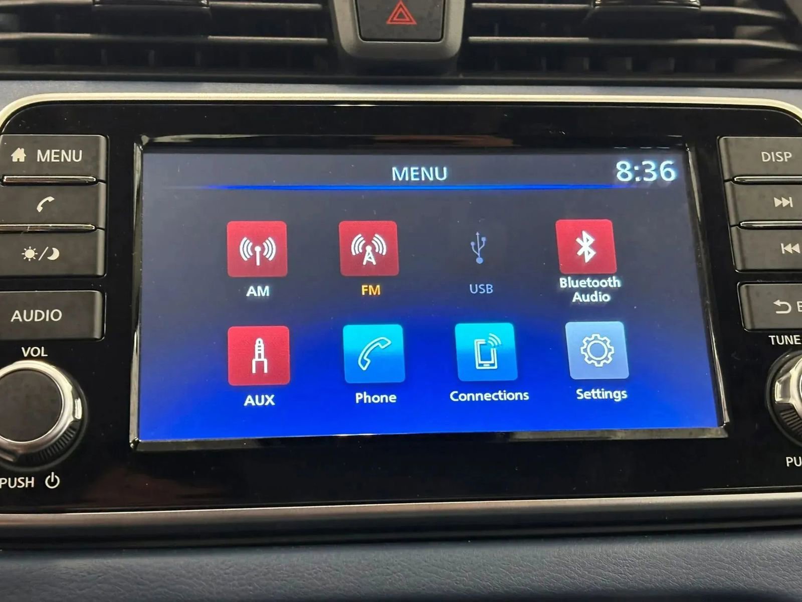 Used 2025 Nissan Versa SV FWD image 41