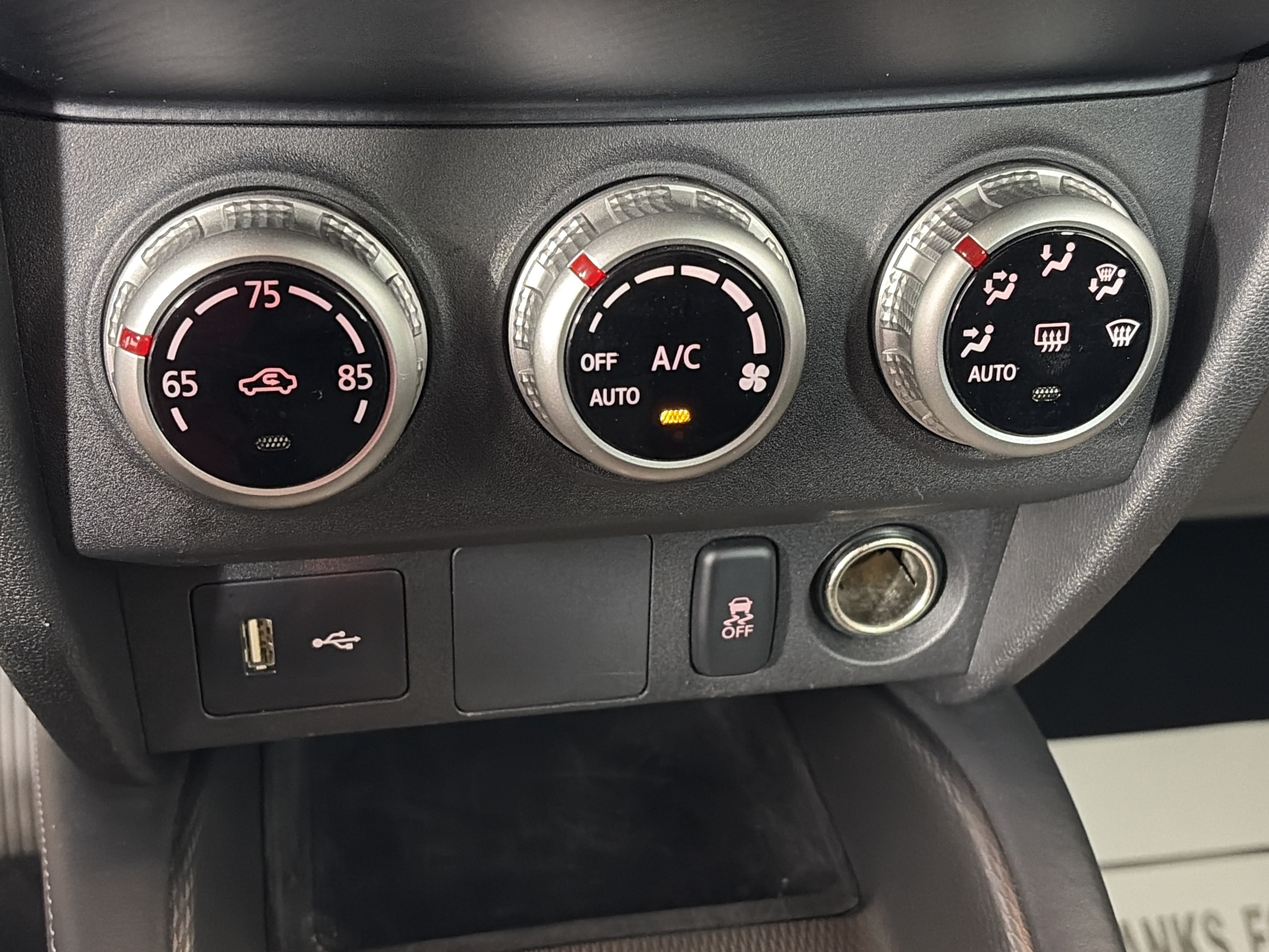 Used 2025 Mitsubishi Outlander Sport AWD image 19