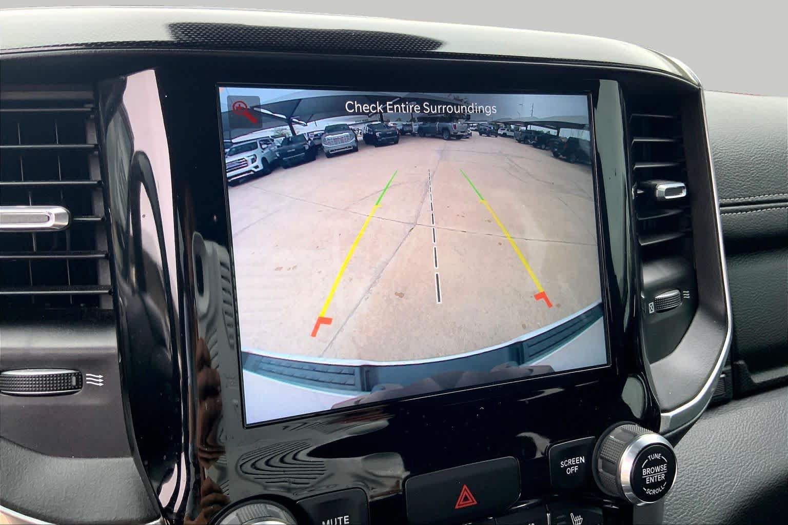 Used 2022 RAM 1500 Laramie AWD/4WD image 26