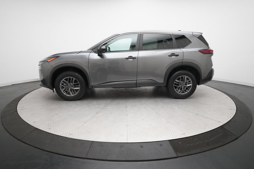 Used 2023 Nissan Rogue S AWD/4WD image 23