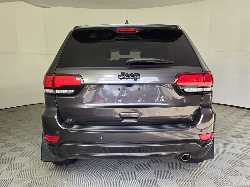 Used 2020 Jeep Grand Cherokee Altitude image 13