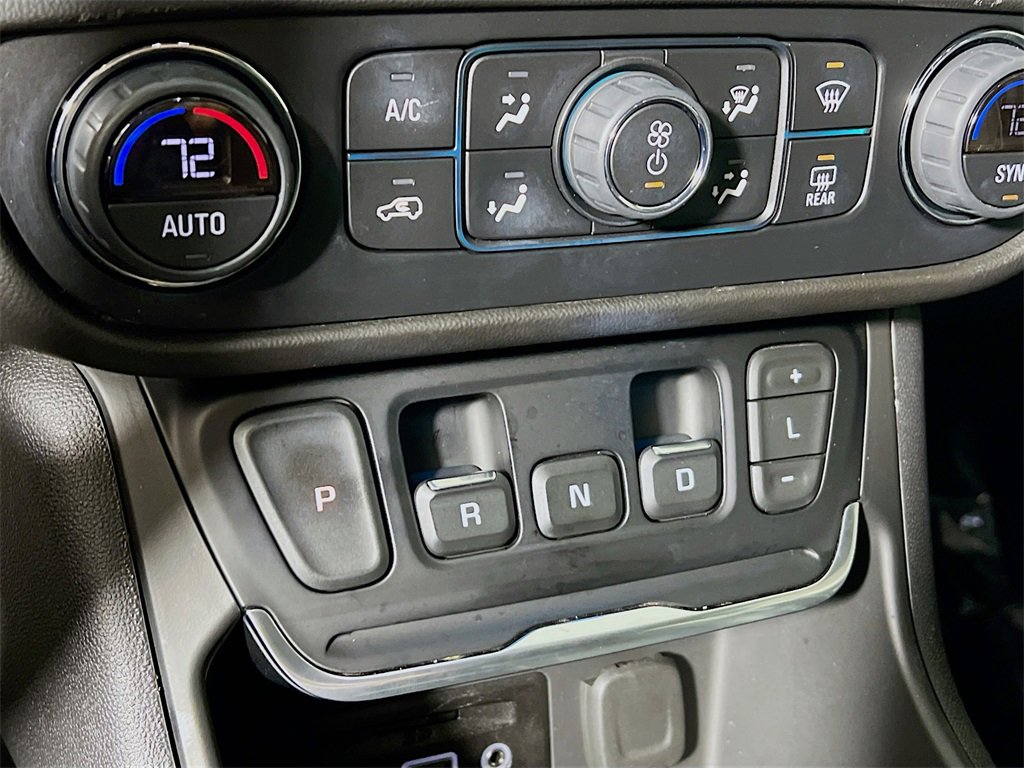 Used 2020 GMC Terrain Denali w/ Denali Premium Package image 16