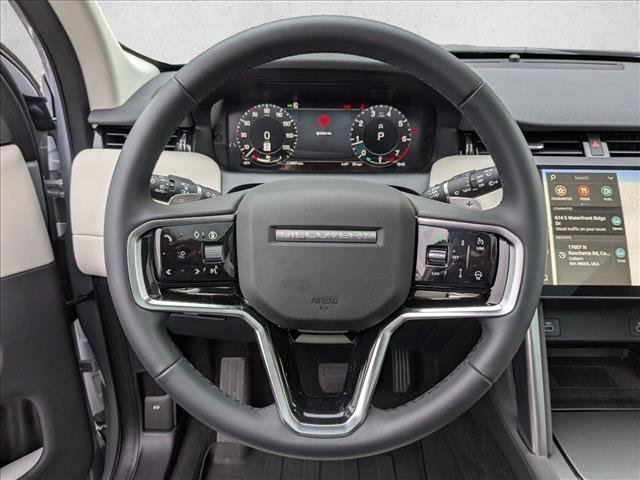 Certified 2025 Land Rover Discovery Sport S image 16